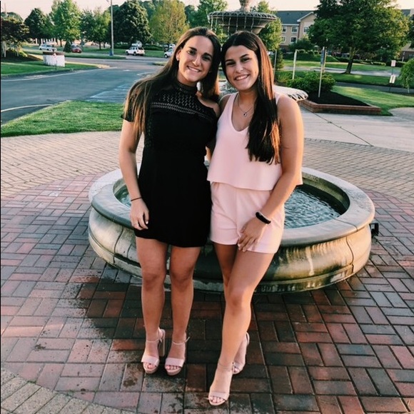 Meet your Posher, Mikaylie - Picture 1 of 1